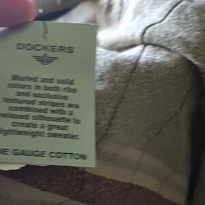 Dockers V-Neck Sweater - Tan and Brown